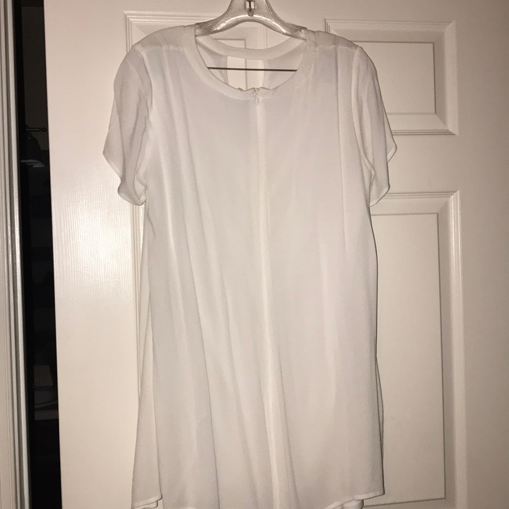 White Button Keyhole Dress - Picture 2 of 5